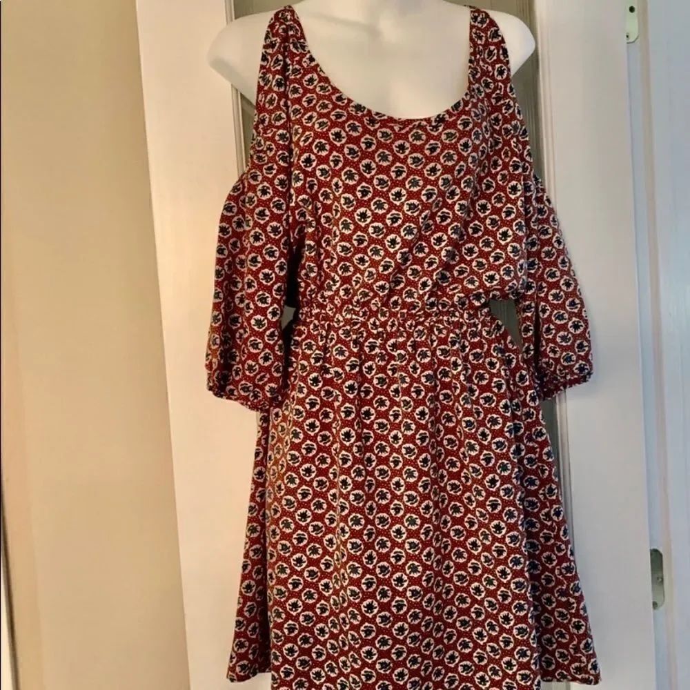 Déjà vu Dress  - Picture 4 of 6